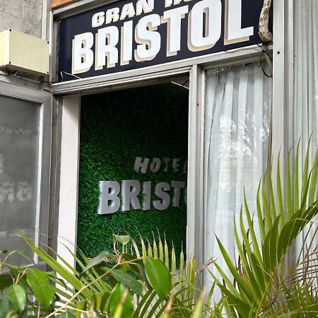 Hotel Bristol Кордова Екстер'єр фото
